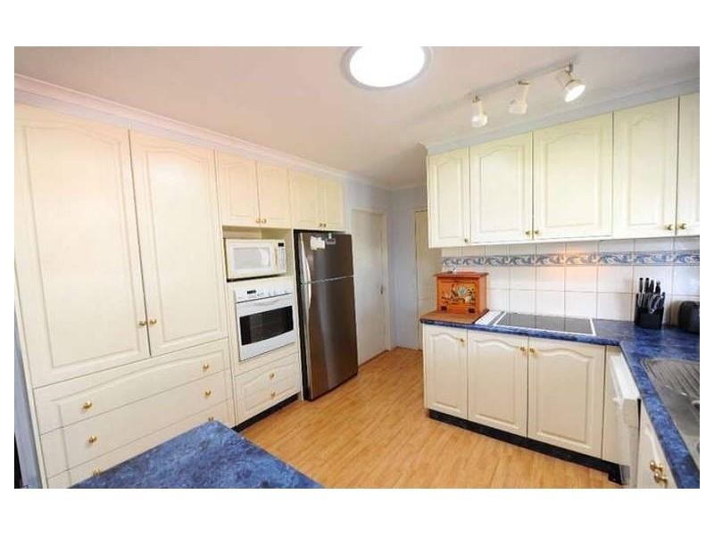 7 Wessex Street, Harristown QLD 4350