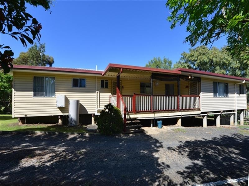 19 Leahy Drive, Kingsthorpe QLD 4400