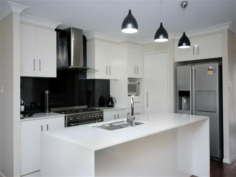 7 Sportsman Drive, Kleinton QLD 4352