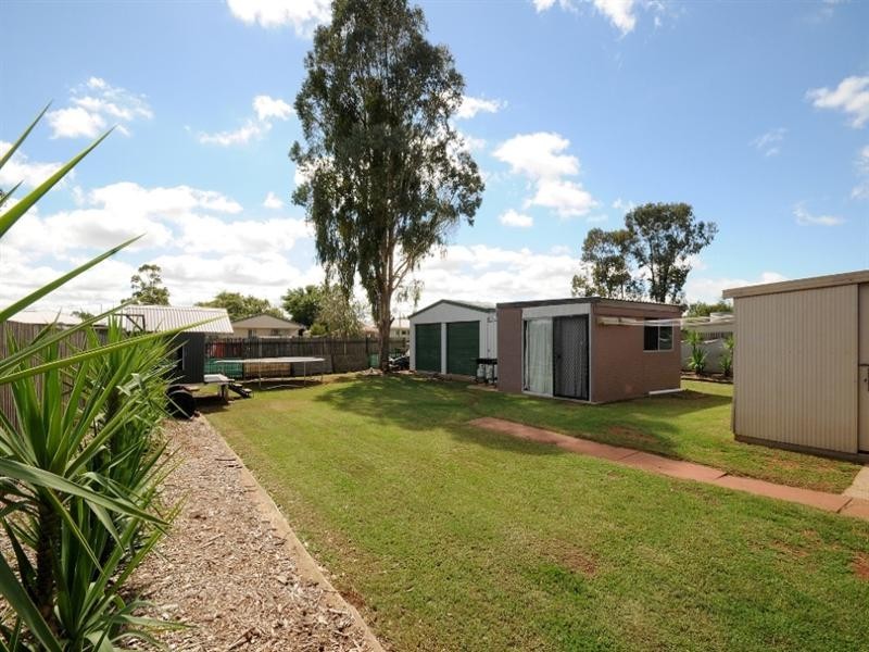 17 Delray Street, Oakey QLD 4401