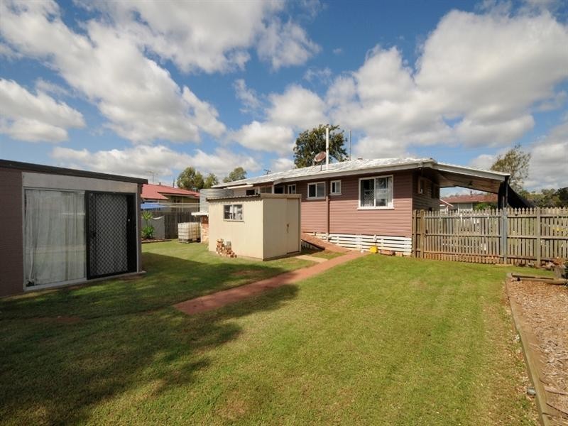 17 Delray Street, Oakey QLD 4401