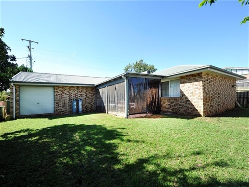 421 Hume Street, Kearneys Spring QLD 4350