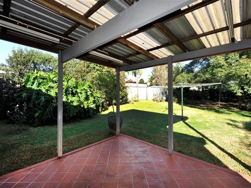 13 Second Avenue, Harristown QLD 4350