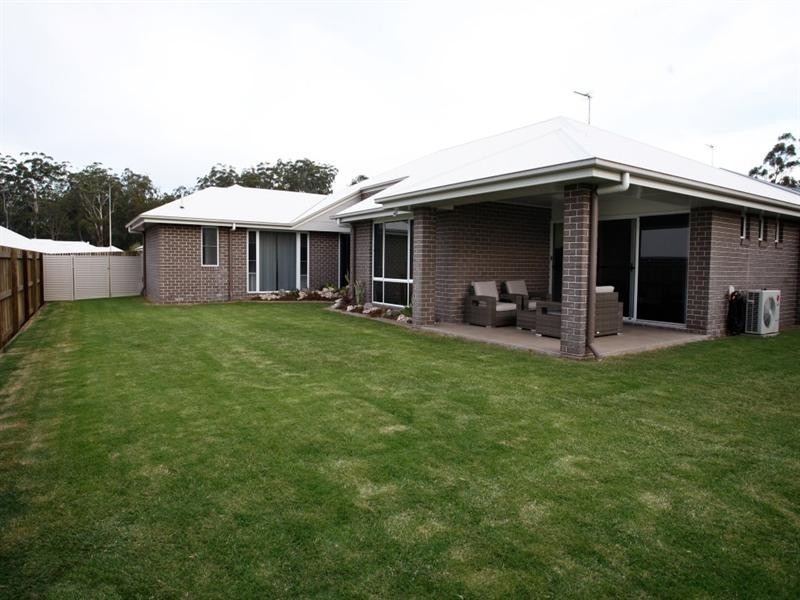 7 Brimblecombe Drive, Middle Ridge QLD 4350