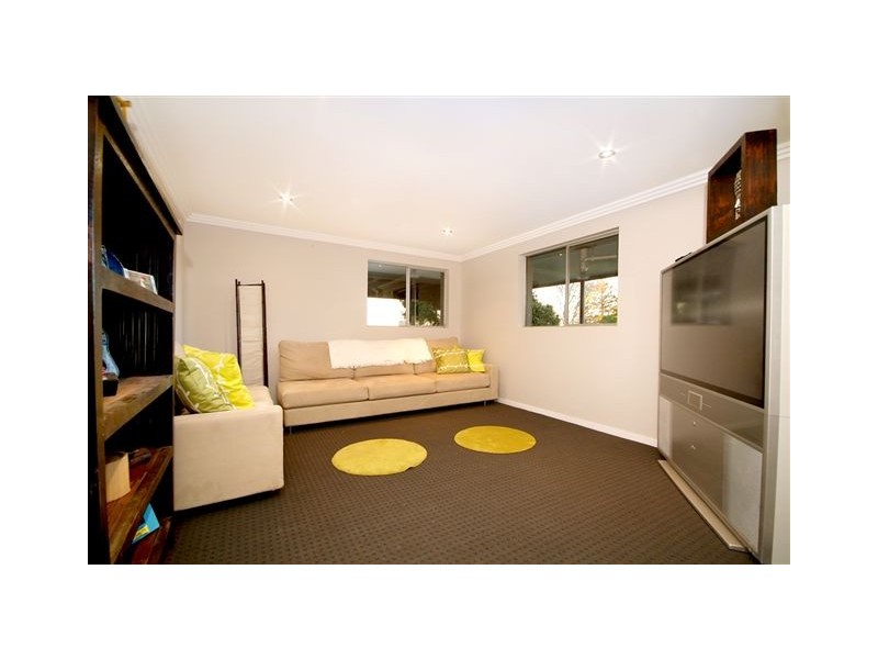 12 Rodway Crescent, Rangeville QLD 4350