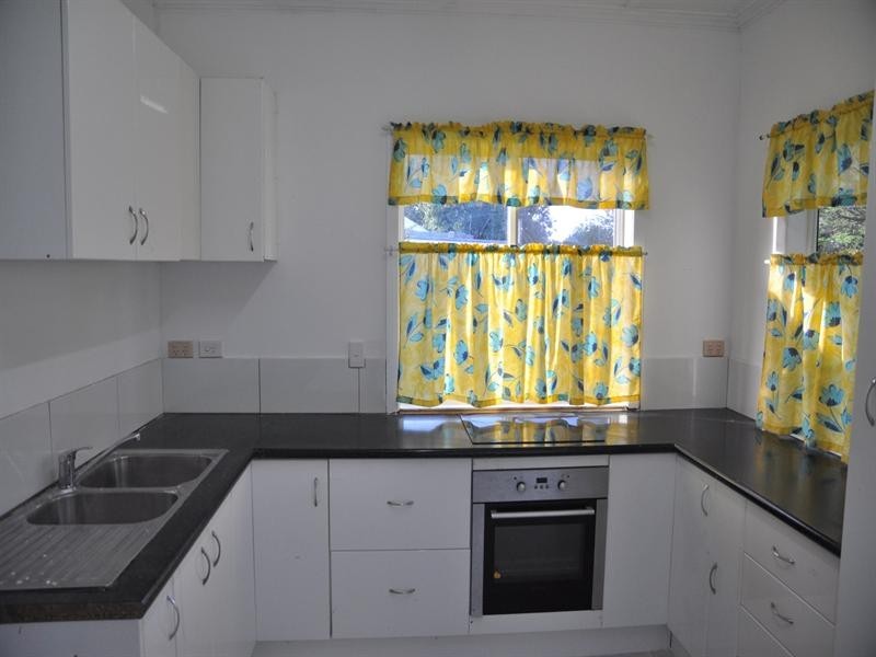 22 Railway Street, Helidon QLD 4344