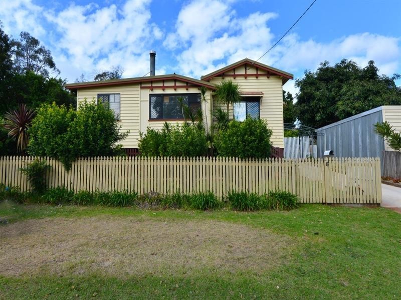 8 Venture Street, North Toowoomba QLD 4350