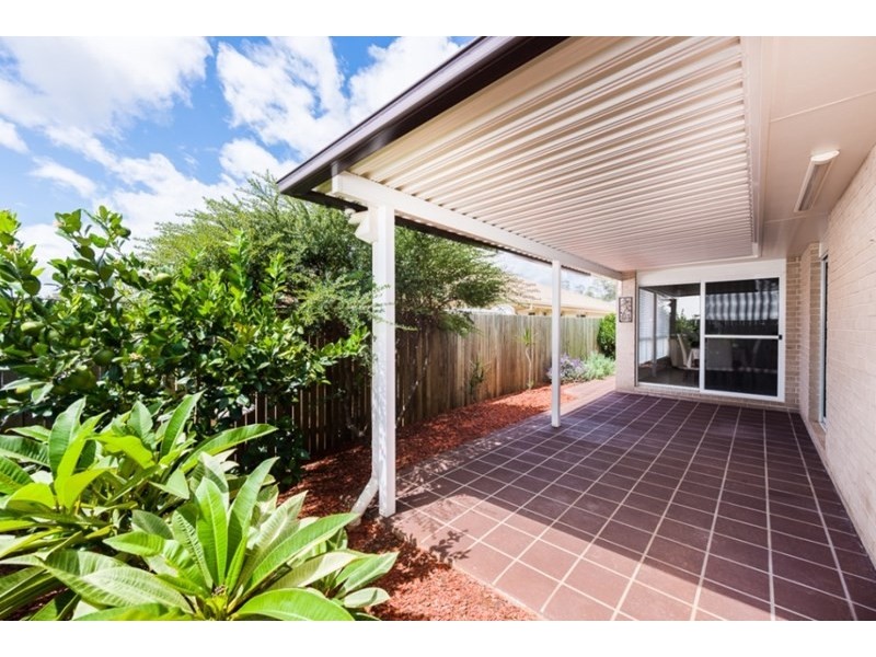 326 Ramsay Street, Middle Ridge QLD 4350