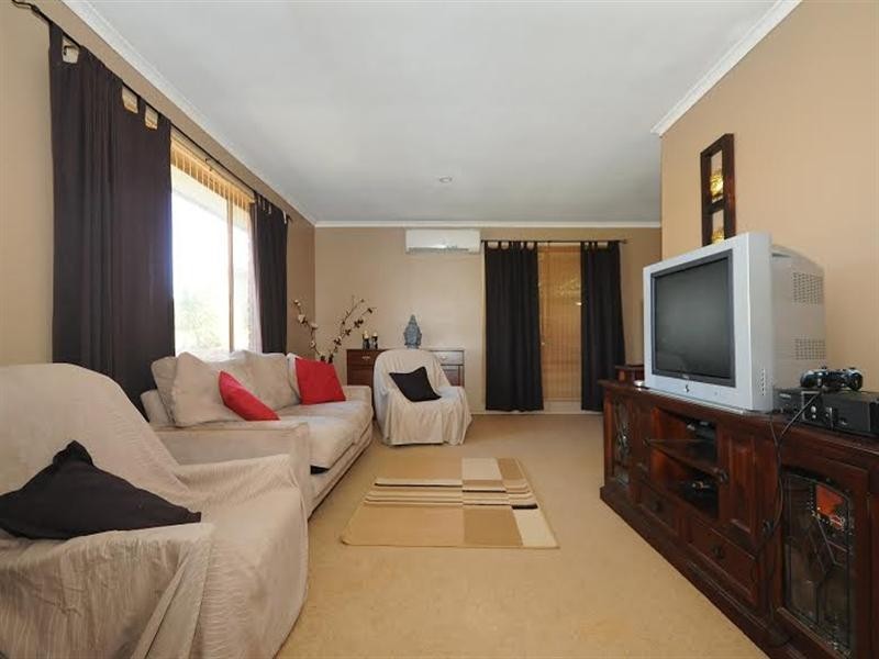 5 Neville Street, Meringandan West QLD 4352