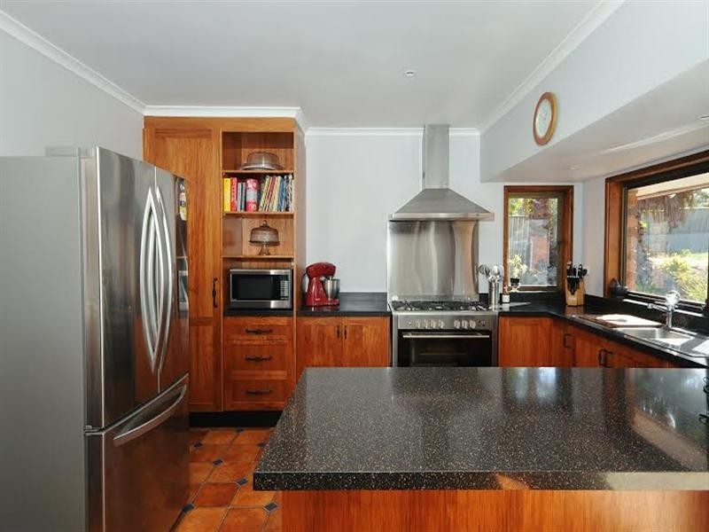 5 Neville Street, Meringandan West QLD 4352