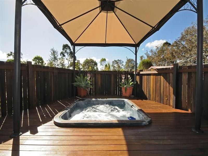 5 Neville Street, Meringandan West QLD 4352