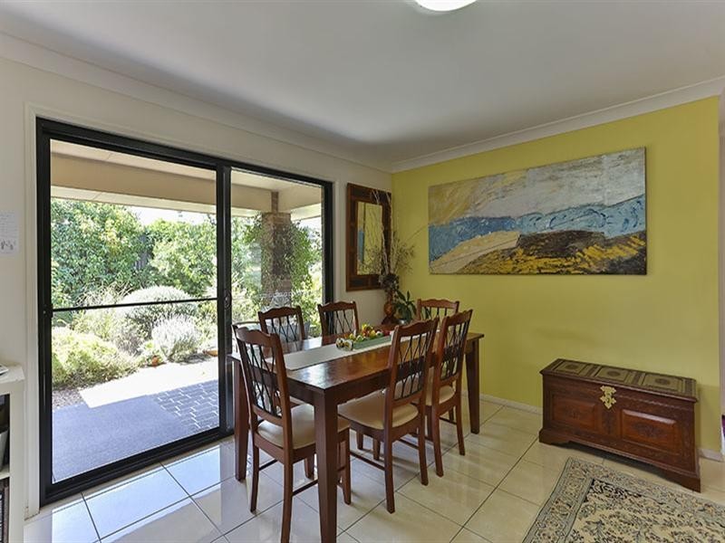 25 Wareena Crescent, Glenvale QLD 4350
