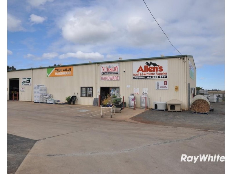 11 Kingsthorpe Haden Road, Kingsthorpe QLD 4400