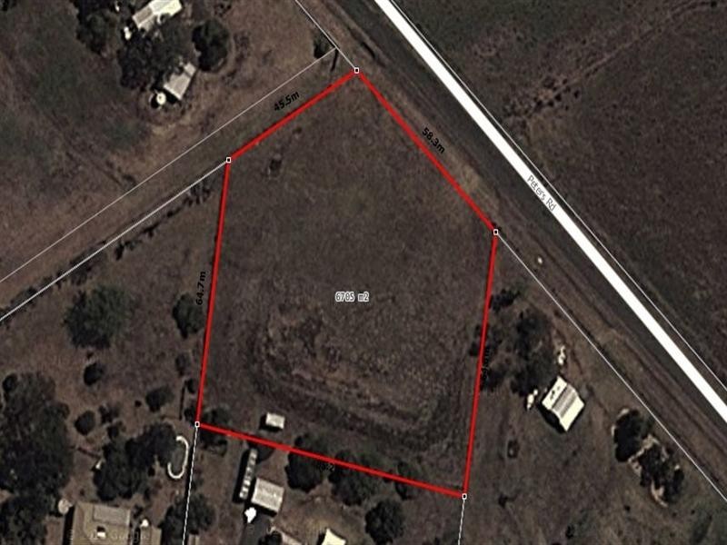 5 Peters Road, Meringandan West QLD 4352