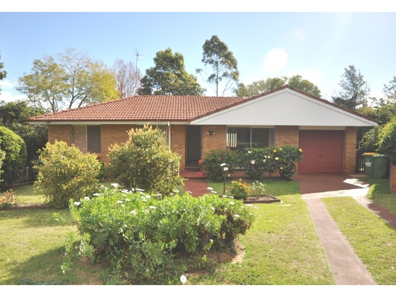 3 Batterbee Street, Rangeville QLD 4350