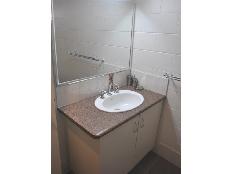 Unit 2/42 Arthur Street, East Toowoomba QLD 4350