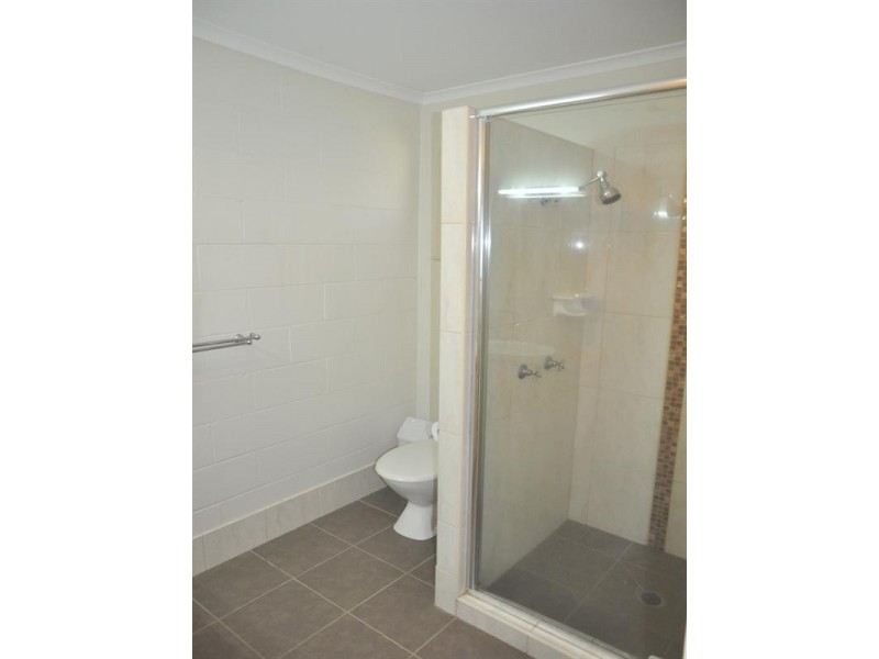 Unit 2/42 Arthur Street, East Toowoomba QLD 4350