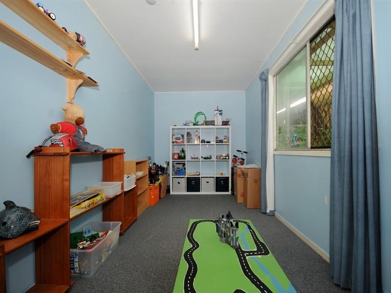 8 Park Street, Wilsonton QLD 4350