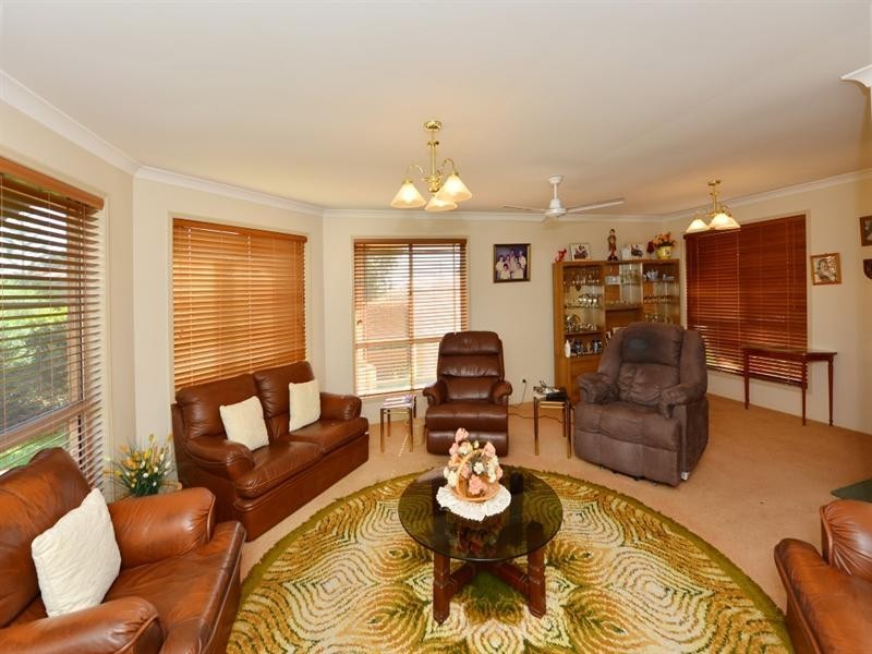 2 Nicola Street, Middle Ridge QLD 4350