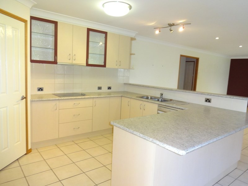 21 Diamantina Drive, Glenvale QLD 4350