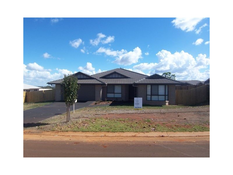 29 Highgrove Drive, Highfields QLD 4352