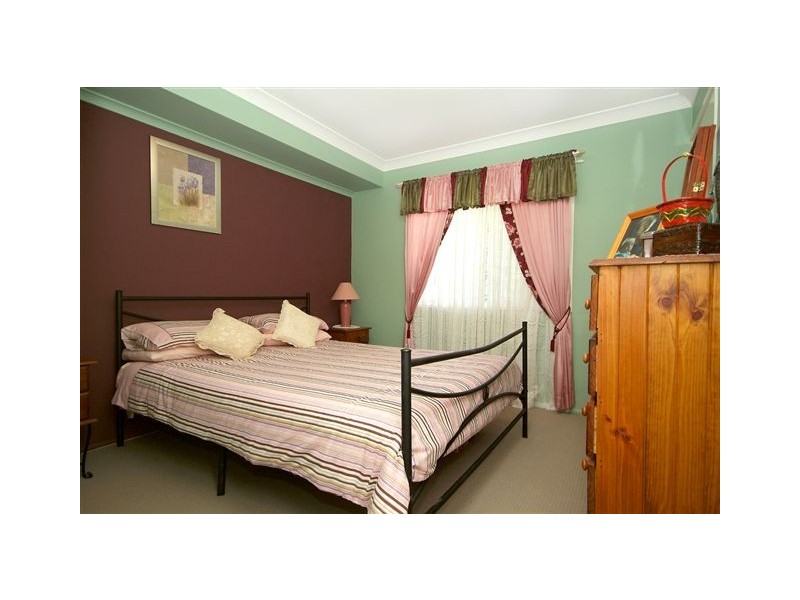 8 Lawmere Court, Kingsthorpe QLD 4400