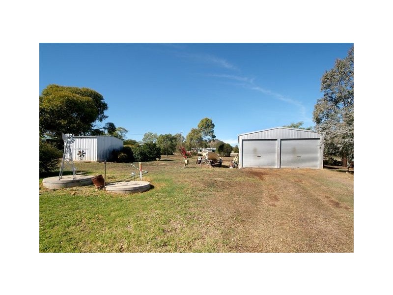 8 Lawmere Court, Kingsthorpe QLD 4400