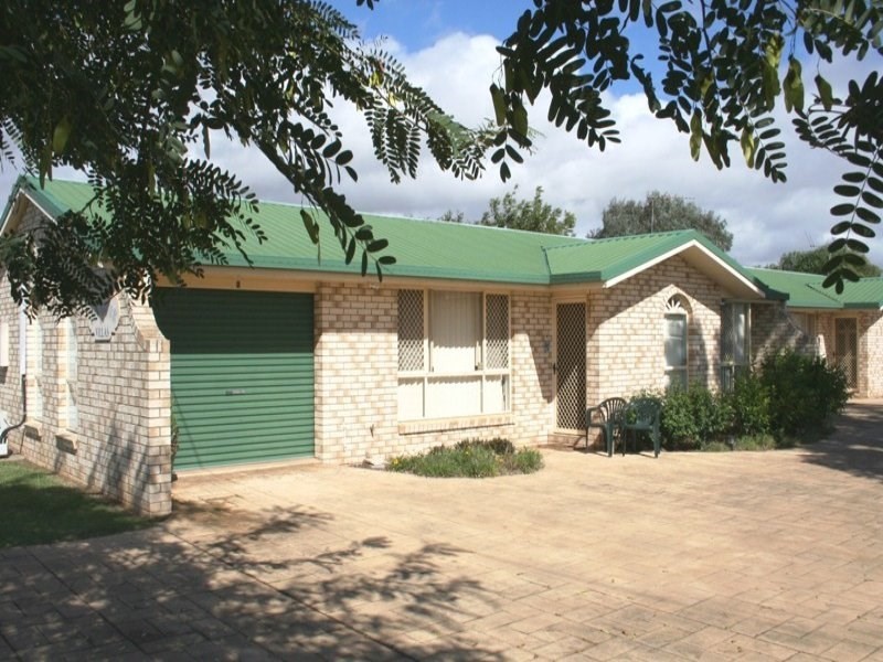 Unit 1 Grant Close, Oakey QLD 4401