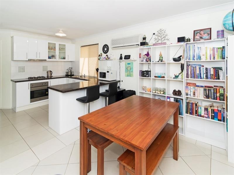 32 King Street, Kingsthorpe QLD 4400