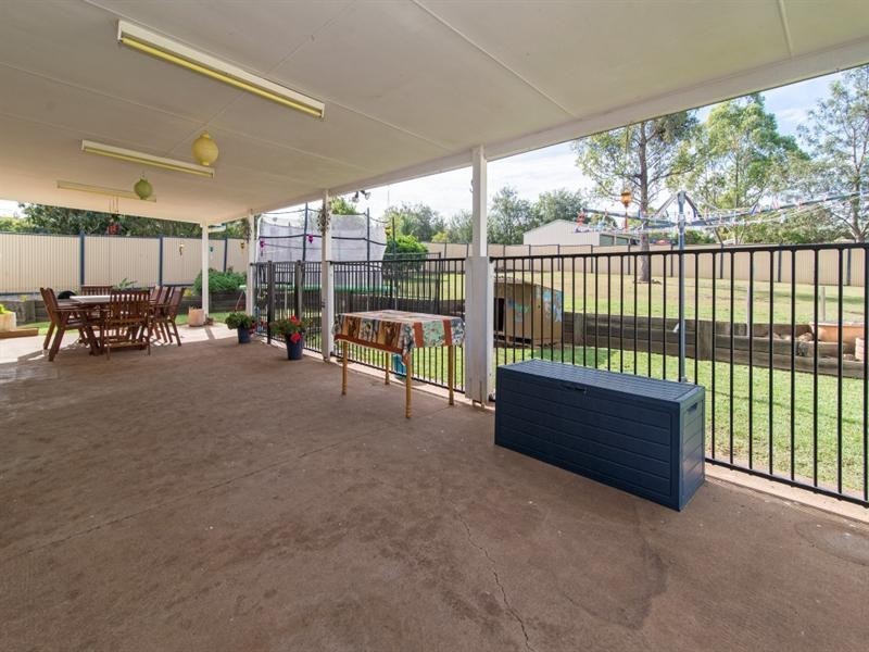 32 King Street, Kingsthorpe QLD 4400