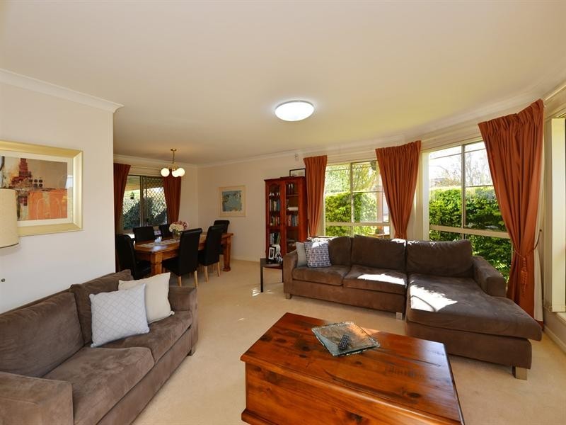 1 Deller Close, Middle Ridge QLD 4350