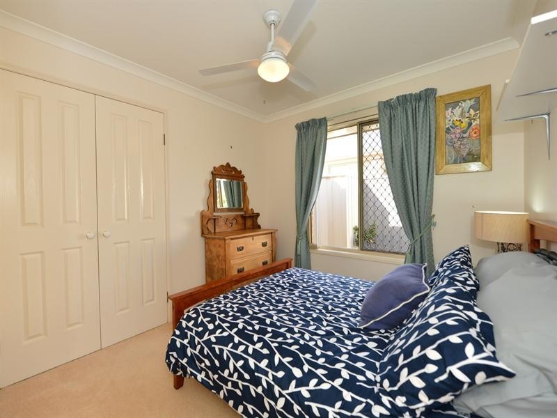 1 Deller Close, Middle Ridge QLD 4350