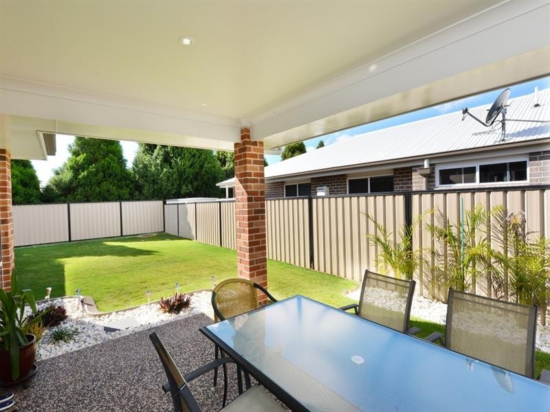 13 Pugh Street, Middle Ridge QLD 4350