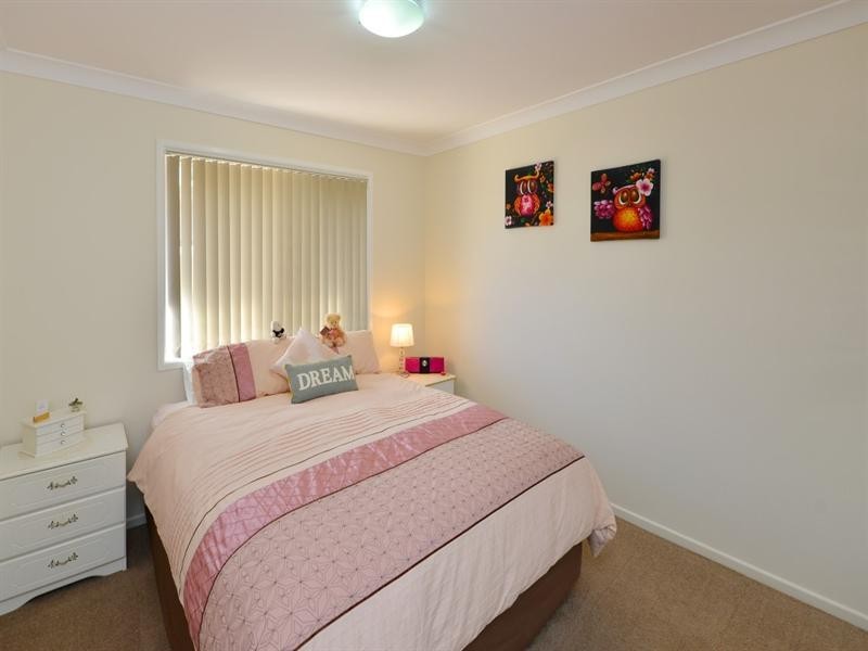 13 Pugh Street, Middle Ridge QLD 4350
