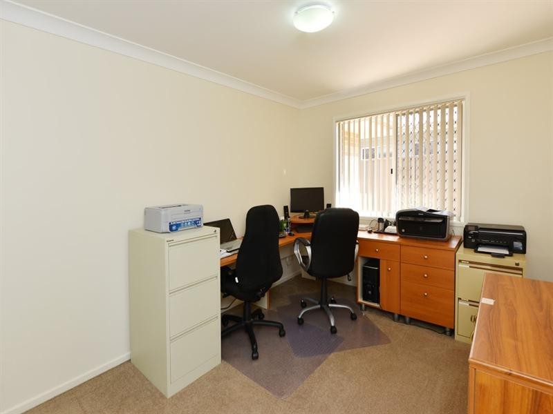 13 Pugh Street, Middle Ridge QLD 4350
