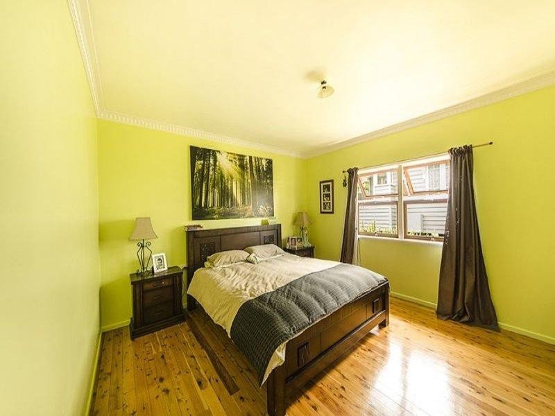 46 Taylor Street, Newtown QLD 4350