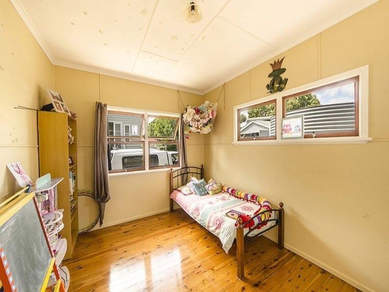 46 Taylor Street, Newtown QLD 4350