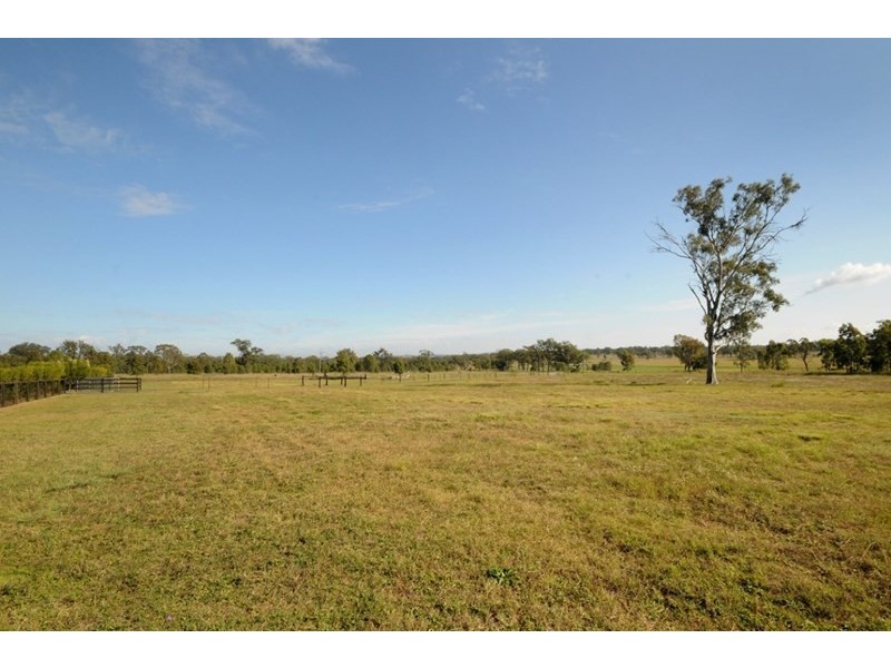 721 Kudo-Silverleigh Road, Goombungee QLD 4354