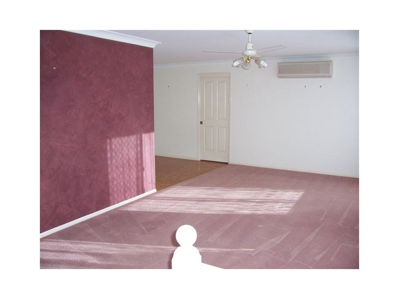 12 Kensington Court, Darling Heights QLD 4350