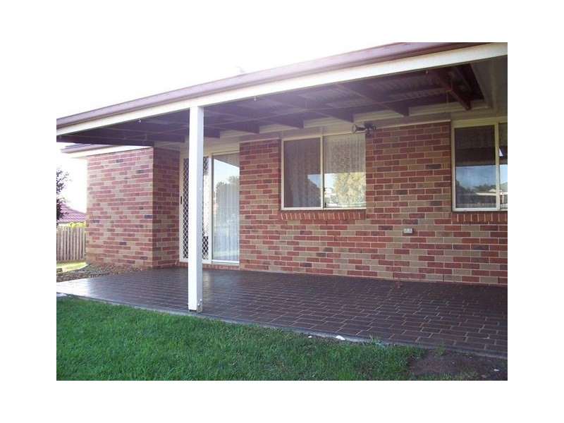 12 Kensington Court, Darling Heights QLD 4350