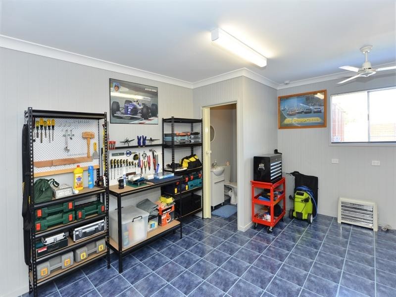 34 Broadfoot Street, Kearneys Spring QLD 4350