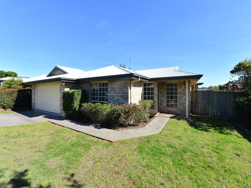 585 Hume Street, Kearneys Spring QLD 4350