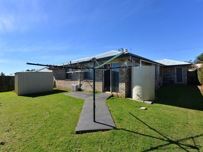 585 Hume Street, Kearneys Spring QLD 4350