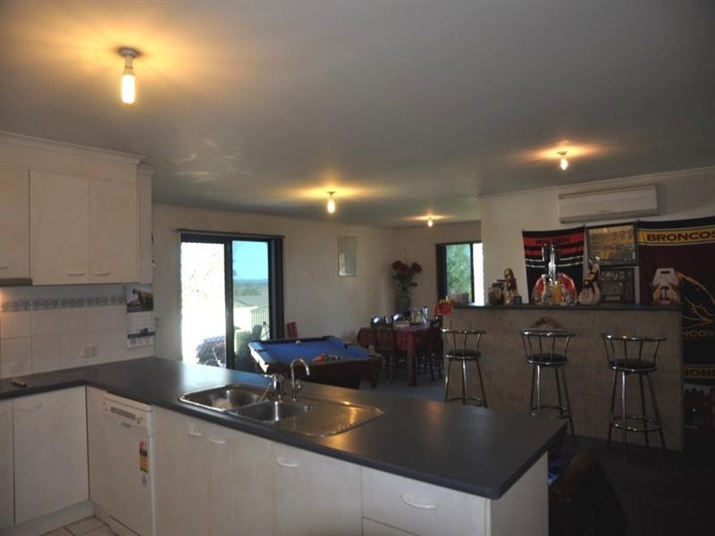 11 Kingsthorpe Road, Kingsthorpe QLD 4400