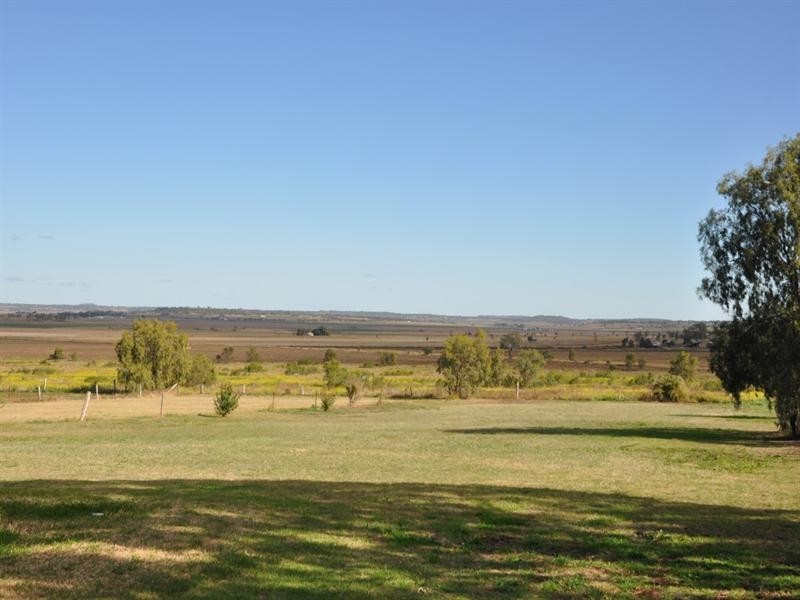 11 Kingsthorpe Road, Kingsthorpe QLD 4400
