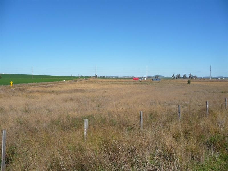 813 Gore Highway, Westbrook QLD 4350