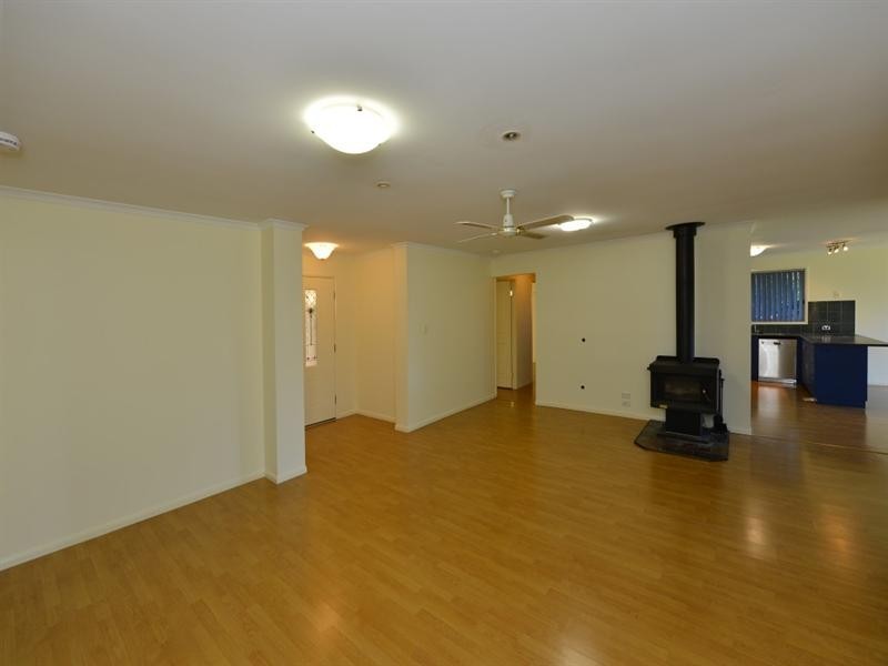 60 Valley View Drive, Meringandan West QLD 4352