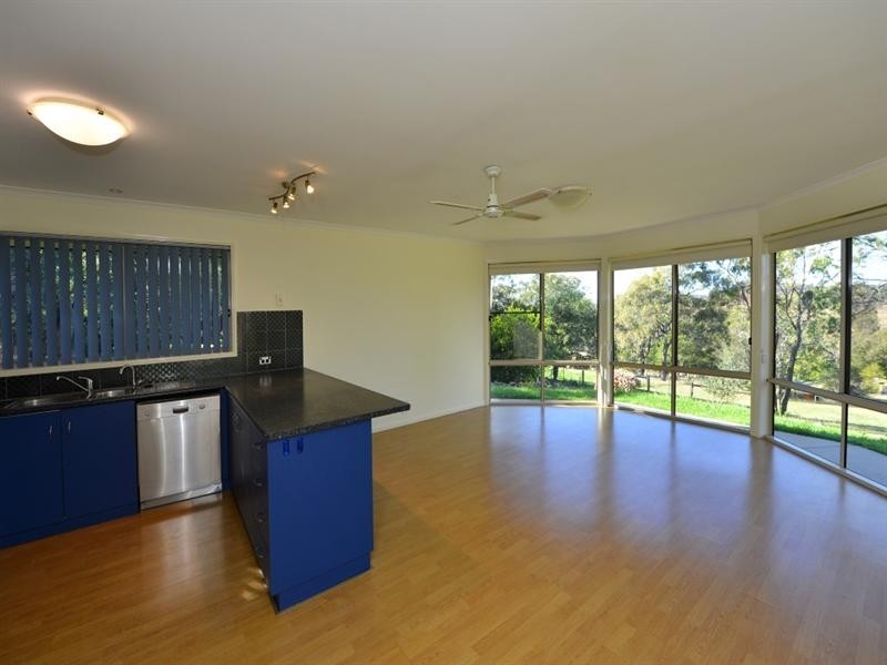 60 Valley View Drive, Meringandan West QLD 4352