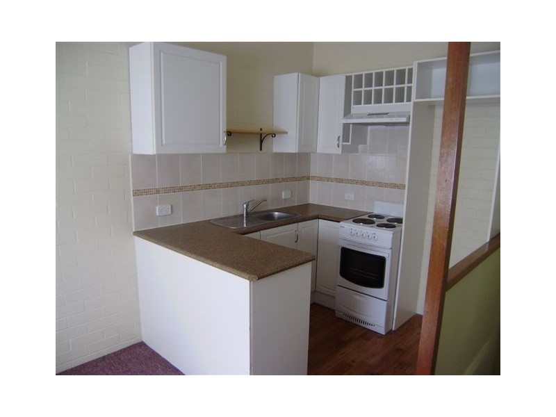 10/2 Long Street, Rangeville QLD 4350