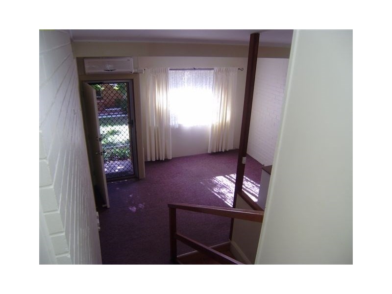 10/2 Long Street, Rangeville QLD 4350